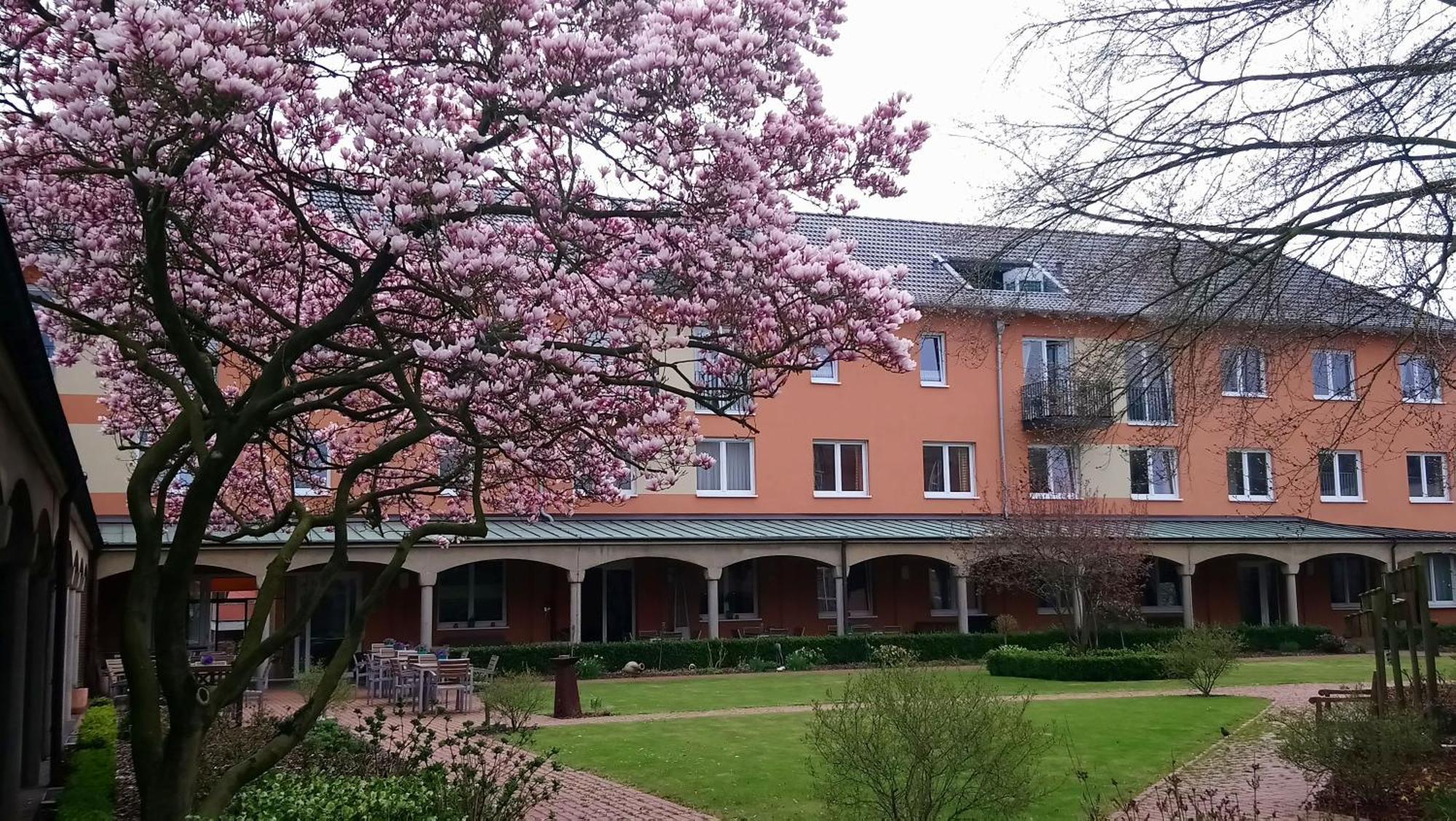 Hotel Klostergarten كيفالير المظهر الخارجي الصورة